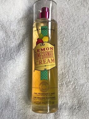 Bath & Body Works Lemon Pomegranate Cream mist